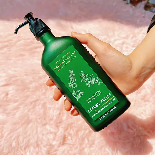 Lotion Dưỡng Da Bath & Body Works Body Aromatherapy Stress Relief 192ml