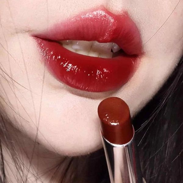 Son Dior Addict Hydrating Shine Lipstick 922 Wildior Màu Đỏ Mận - 2