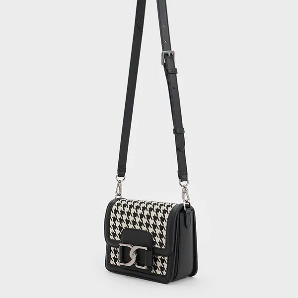 Túi Đeo Chéo Nữ Charles & Keith CNK Gabine Houndstooth Leather Crossbody Bag Multi 80271217 Màu Đen Trắng