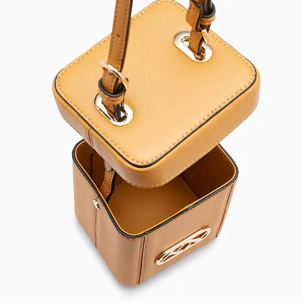 Túi Đeo Chéo Nữ Lyn Lissa Mini Crossbody Bags LL23FBF017 Màu Nâu