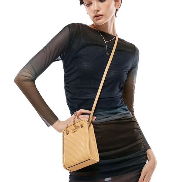 Túi Đeo Chéo Nữ Lyn Lombardy Mini Crossbody Bags LL23FBS060 Màu Vàng