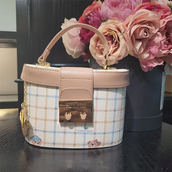 Túi Đeo Chéo Nữ TTWN BEAR TN3228 Màu Trắng Kẻ