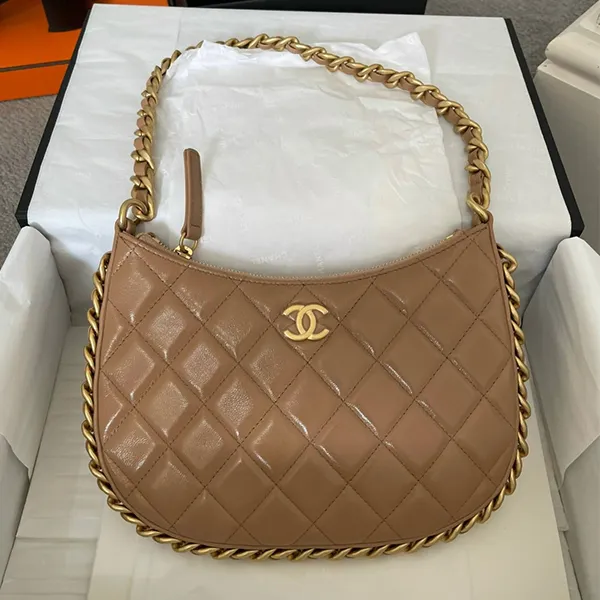 Túi Đeo Vai Nữ Chanel 23B Hobo Handbag Màu Nâu Sữa