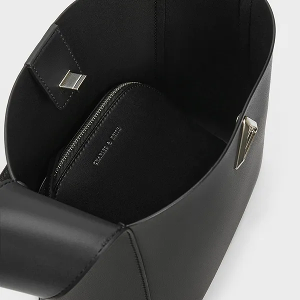 Túi Đeo Vai Nữ Charles & Keith CNK Trice Metallic Accent Large Hobo Bag Noir 40271176 Màu Đen ( Kèm Túi Nhỏ)