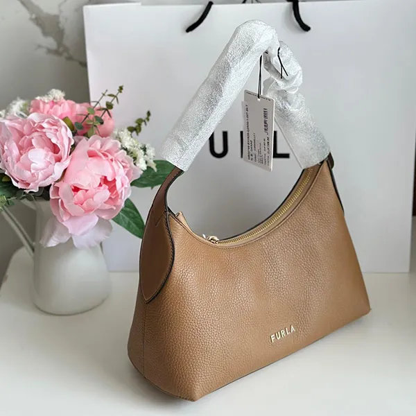 Túi Đeo Vai Nữ Furla Danae Hobo Bag Caramello Màu Nâu
