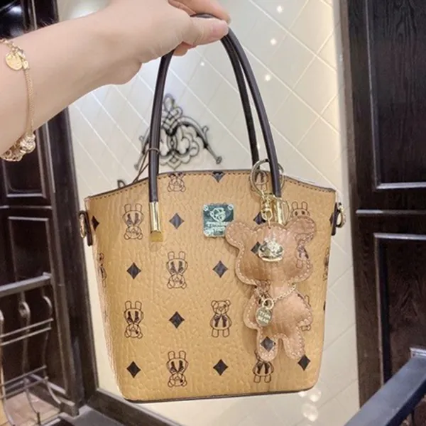 Túi Đeo Vai Nữ TTWN BEAR TN2464 2488 Màu Nâu Khaki