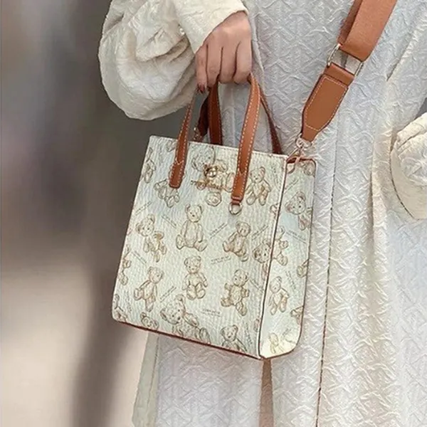 Túi Tote Nữ TTWN Bear TN1994 Màu Trắng