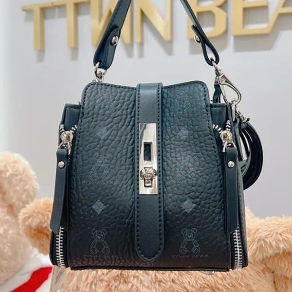 Túi Xách Nữ TTWN BEAR TN1334 Màu Đen 14