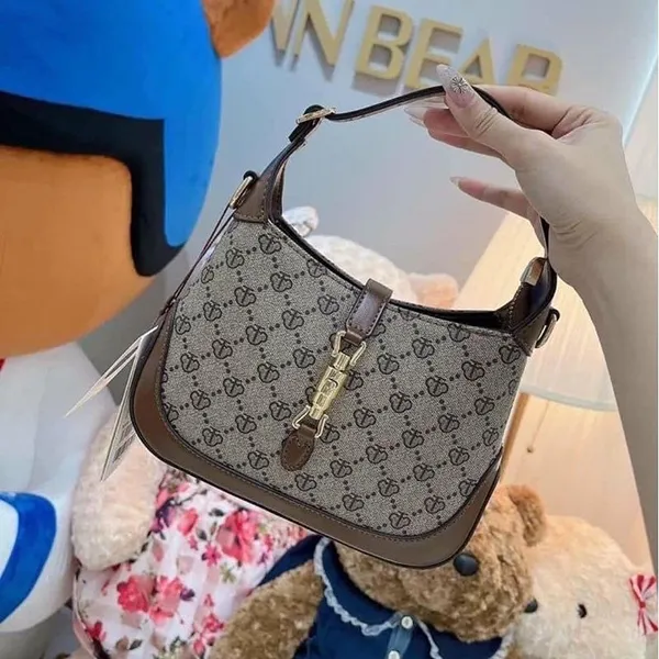 Túi Xách Nữ TTWN BEAR TN2617 Màu Xám Lưới