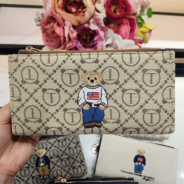 Ví Nữ TTWN BEAR Họa Tiết Gấu TT2446 Màu Nâu Khaki