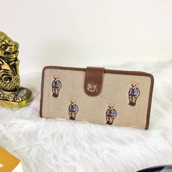 Ví Nữ TTWN BEAR TT2395 TT2376 2376 Màu Be Viền Nâu Size L
