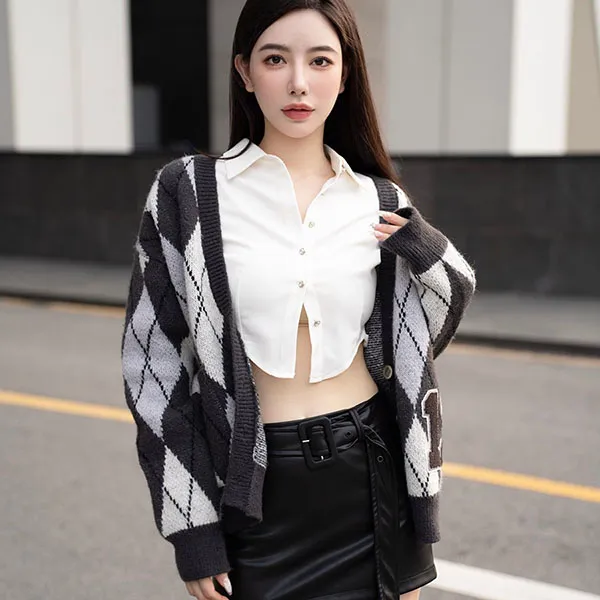 Áo Len Nữ 13 De Marzo SS2308 Vintage Diamond Pattern Cardigan Black Màu Đen Trắng - Thời trang - Vua Hàng Hiệu