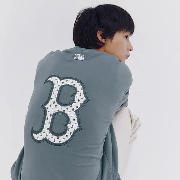 Áo Nỉ Sweater MLB Monogram Big Lux Overfit Boston Red Sox 3AMTM1234-43GRD Màu Xám