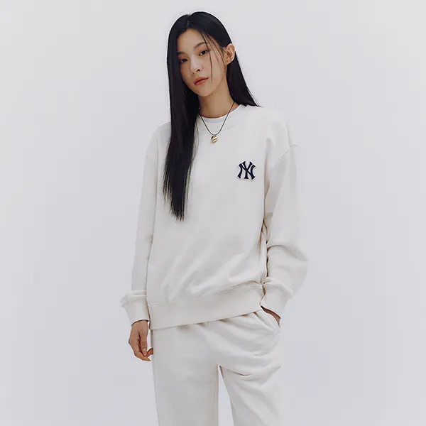 Áo Nỉ Sweater MLB Overfit Monogram Big Lux New York Yankees 3AMTM0234-50CRD Màu Trắng