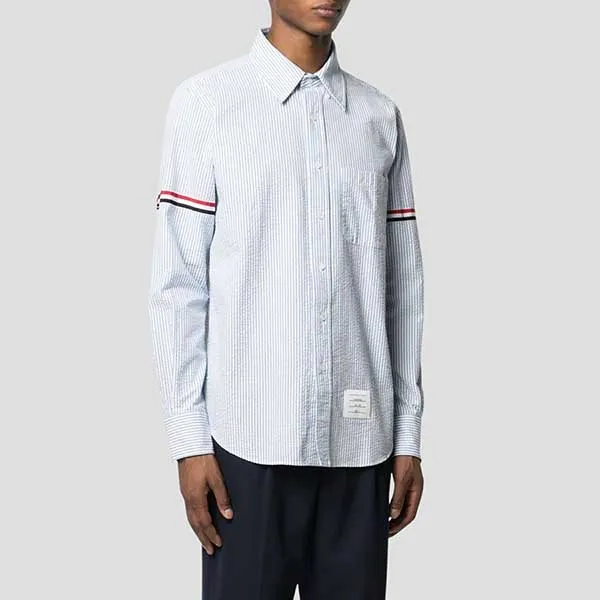 Áo Sơ Mi Nam Thom Browne Tricolour Grosgrain Armband Seersucker MWL301A 00572 450 Màu Xanh Nhạt Size 0