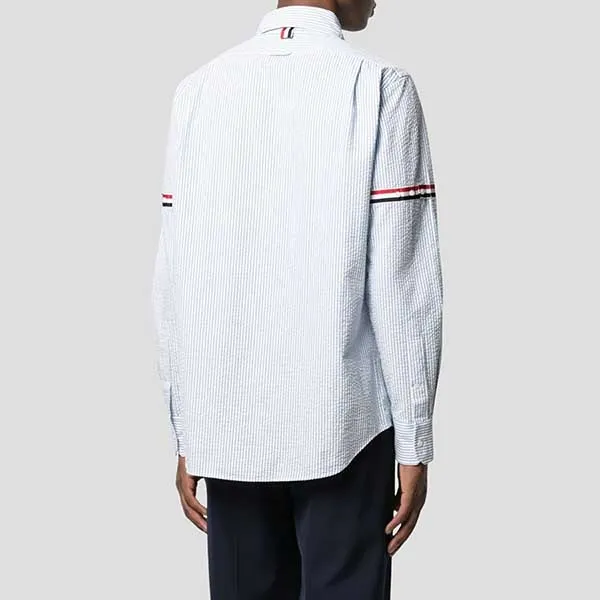 Áo Sơ Mi Nam Thom Browne Tricolour Grosgrain Armband Seersucker MWL301A 00572 450 Màu Xanh Nhạt Size 0