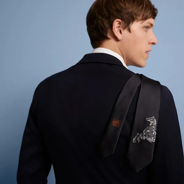 Cà Vạt Nam Hermès Tie 7 Robocabar Tie Màu Đen - Thời trang - Vua Hàng Hiệu