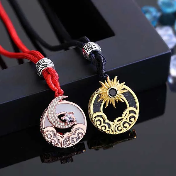 Dây Chuyền Đôi Lili Jewelry Bạc Đính Đá Cubic Zirconia Hình Mặt Trăng Và Mặt Trời LILI_972775 Dây Sáp Màu Vàng Hồng