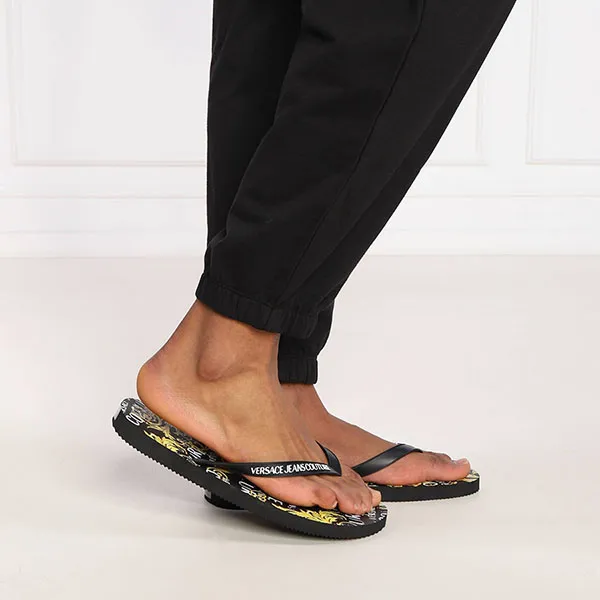 Dép Xỏ Ngón Nam Versace Jeans Couture 74YA3SQ7ZS627 Phối Màu Size 39