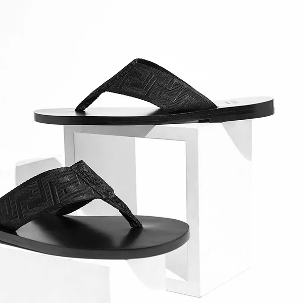 Dép Xỏ Ngón Versace Greek Key Canvas Sandals Màu Đen Size 41