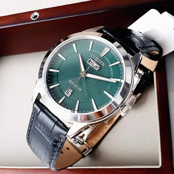 Đồng Hồ Nam Citizen Eco-Drive AW0090-02X Corso Green Màu Xanh Đen - Đồng hồ - Vua Hàng Hiệu
