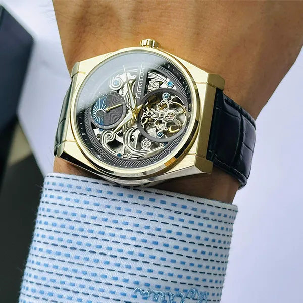 Đồng Hồ Nam Heritor Daxton Automatic HERHS3004 Màu Đen Vàng