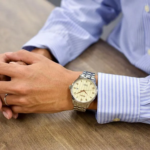 Đồng Hồ Nam Seiko Presage Sakura Daytime Automatic Watch SRPF45J1 Màu Be Bạc