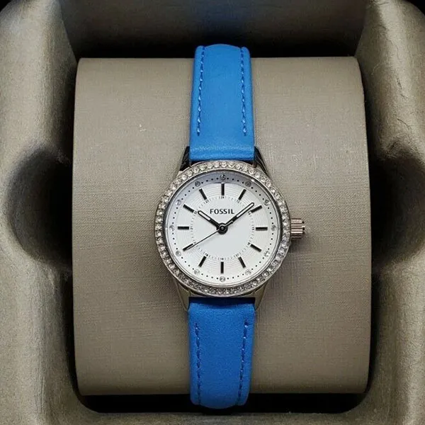 Đồng Hồ Nữ Fossil Carissa White Dial Crystals Blue Leather Strap Women's Watch BQ3145 Màu Xanh Trắng - Đồng hồ - Vua Hàng Hiệu