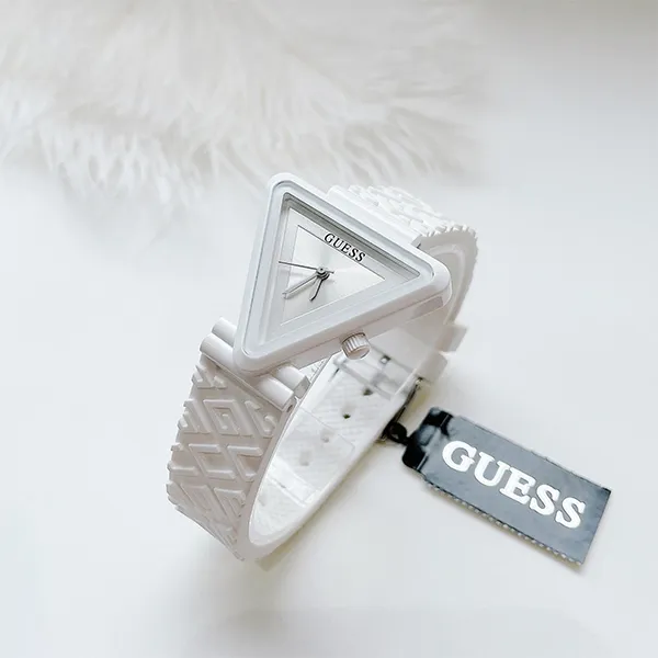Đồng Hồ Nữ Guess Fame White Triangle Silicone GW0543L1 Màu Trắng - 3