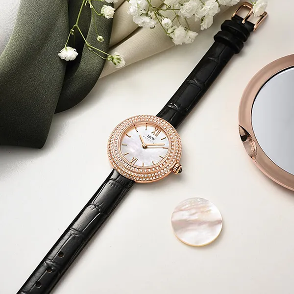 Đồng Hồ Nữ I&W Carnival 3008L1 Quartz Màu Đen Vàng