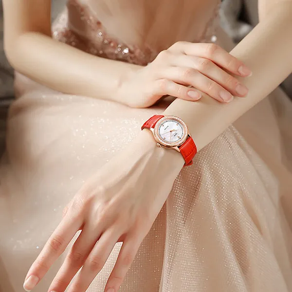 Đồng Hồ Nữ I&W Carnival 593L1 Quartz Màu Đỏ