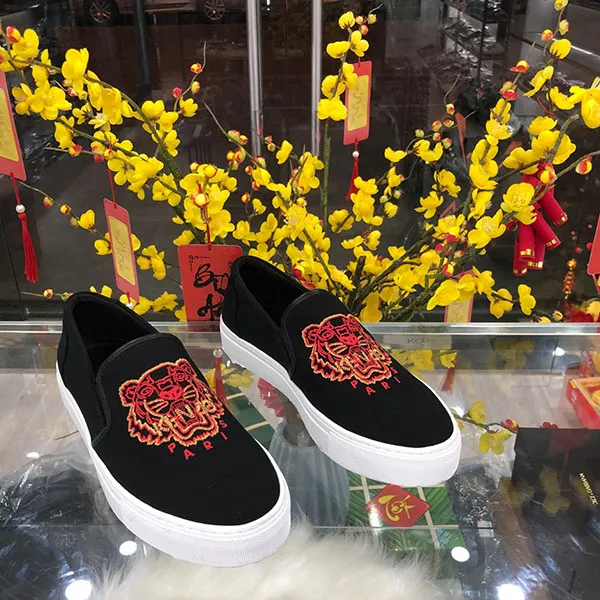 Giày Slip On Nam Kenzo FC55SN100F85 Màu Đen Size 40