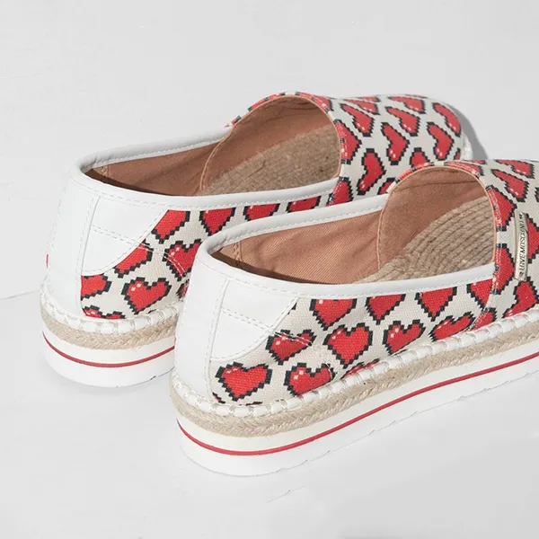 Giày Slip On Nữ Moschino Trái Tim MCN4733 Màu Trắng Đỏ Size 37