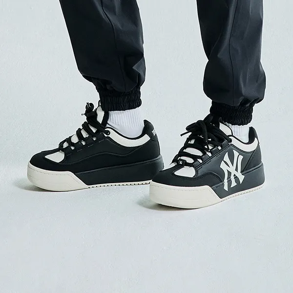 Giày Sneaker MLB Chunky Wide New York Yankees 3ASXCCW3N-50BKS Màu Đen Size 230 - Giày - Vua Hàng Hiệu
