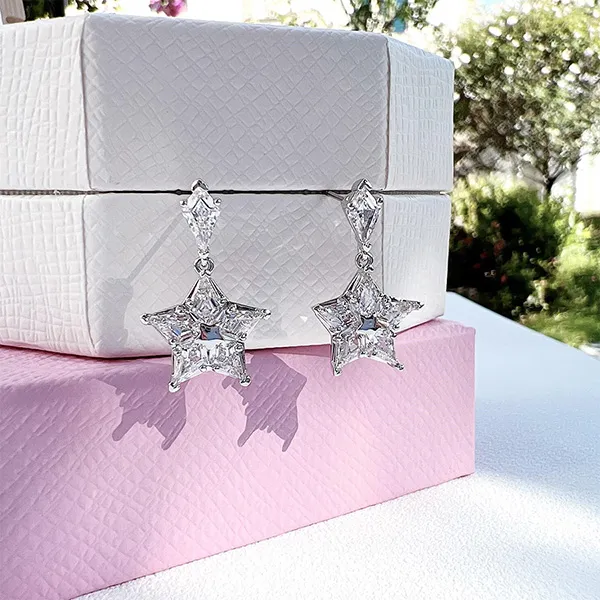 Khuyên Tai Nữ Swarovski Stella Drop Earrings Kite Cut, Star, White, Rhodium Plated 5652002 Màu Trắng Bạc