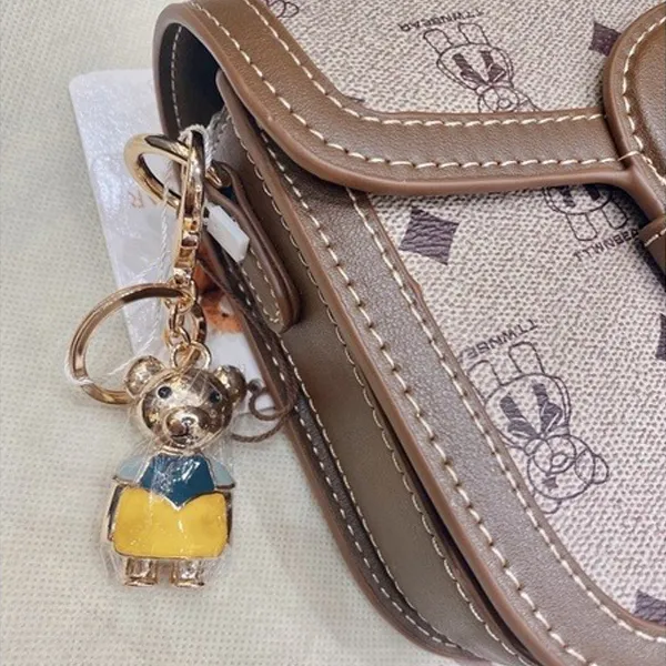 Móc Khóa Charm TTWN BEAR Bear Màu Xanh Vàng