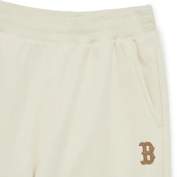 Quần Nỉ MLB Basic Medium Boston Red Sox 3APTB0234-43CRD Ống Rộng Màu Kem