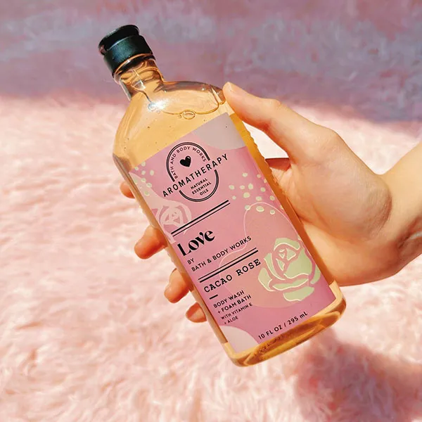 Sữa Tắm Bath & Body Works Aromatherapy Love Cacao Rose 295ml