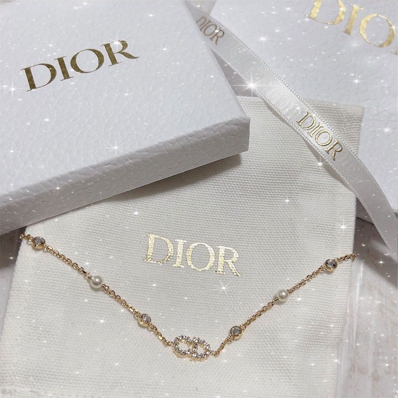 Top dây chuyền Dior cho nữ sang chảnh được yêu thích nhất-7