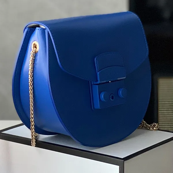 Túi Đeo Chéo Nữ Furla Metropolis Mini Crossbody Round Vitello New Calf Màu Xanh Blue - Túi xách - Vua Hàng Hiệu