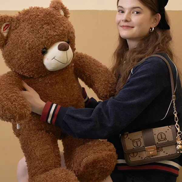 Túi Đeo Vai Nữ TTWN BEAR TN2764 Màu Nâu Vàng