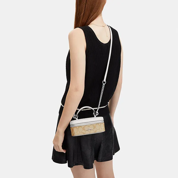 Túi Xách Tay Nữ Coach Train Case Crossbody In Signature Canvas CJ522 Màu Be