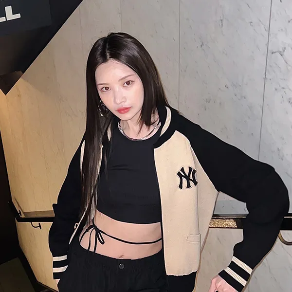 Áo Khoác Len Nữ MLB Varsity New York Yankees 3FKCV0134-50BKS Màu Đen Be Size S