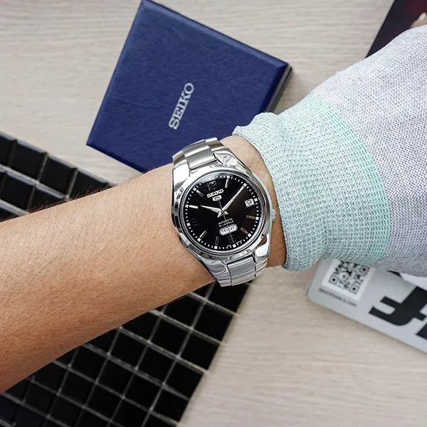 Đồng Hồ Nam Seiko 5 SNK623K1 Màu Đen Bạc