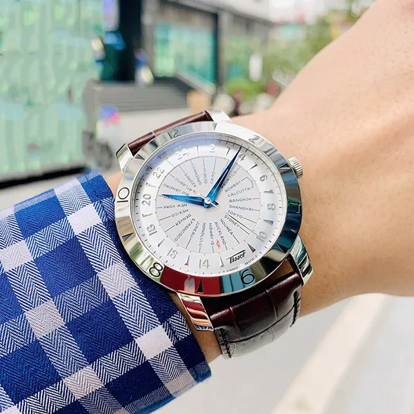 Đồng Hồ Nam Tissot Heritage Automatic GMT Leather 43mm T078.641.16.037.00 Màu Nâu
