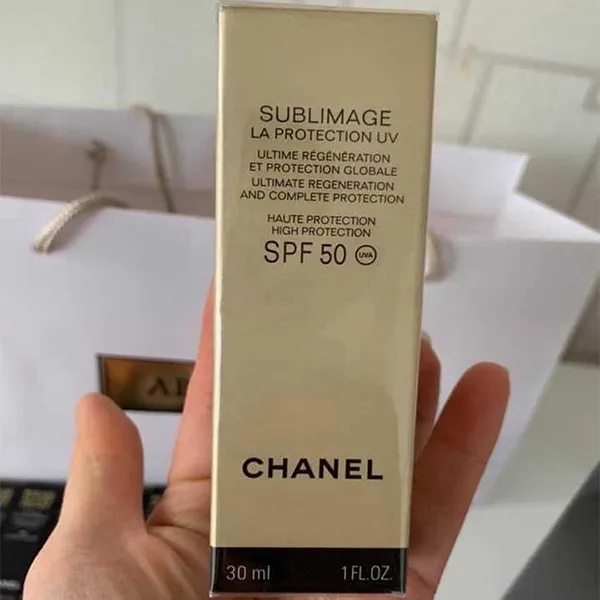 Sublimage La Protection UV Ultimate Regeneration and Complete Protection SPF  50 Chanel 1 oz Sunscreen Unisex 