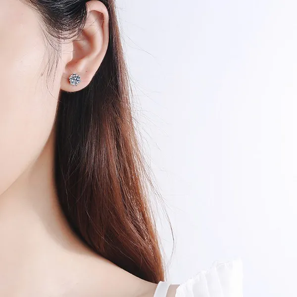 Khuyên Tai Nữ LiLi Jewelry Đính Kim Cương Moissanite 0,5 Carat LILI_192668 Màu Bạc - Trang sức - Vua Hàng Hiệu