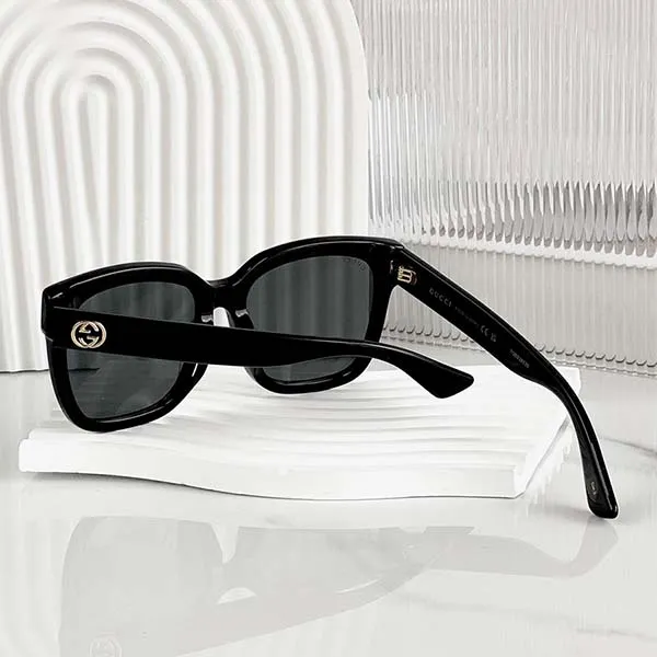 Kính Mát Gucci Black Square Sunglasses Màu Đen