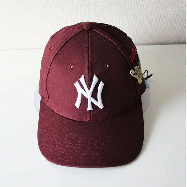 Mũ Gucci X NY Yankees Patch Baseball Cap Burgundy Màu Đỏ Đô - Mũ nón - Vua Hàng Hiệu