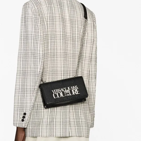 Túi Đeo Chéo Nữ Versace Jeans Couture Shoulder Bag With Logo 75VA4BL1ZS816 Màu Đen
